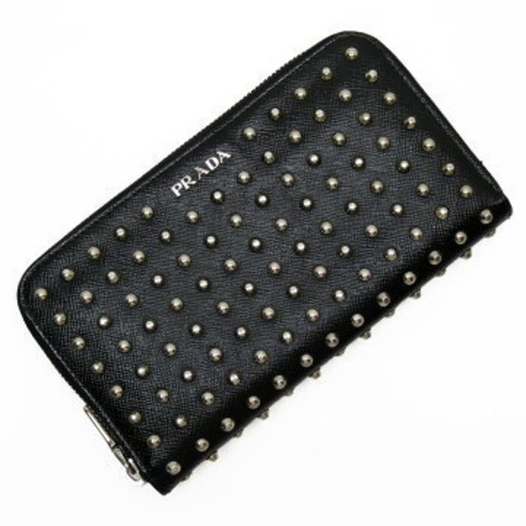 Prada zip long Wallet black leather studs - Picture 1 of 3